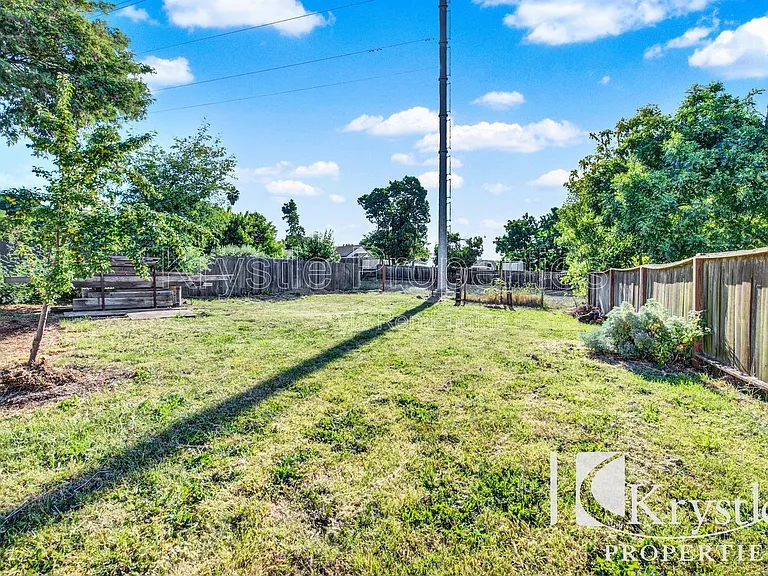 412 Home Acres Ave — Photo 15