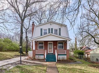 512 Carson Rd, Saint Louis, MO 63135
