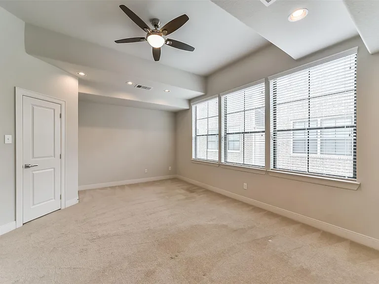 5309 Petty St — Photo 22