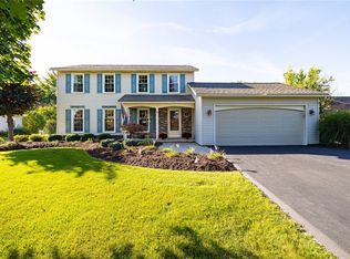 7 Clay Hl, Rochester, NY 14624