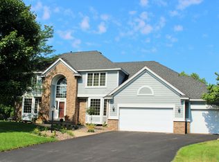 3468 Williamsburg Pkwy, Woodbury, MN 55129