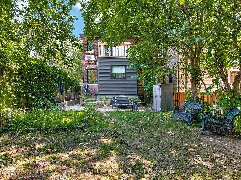65 Rusholme Park Cres — Photo 22