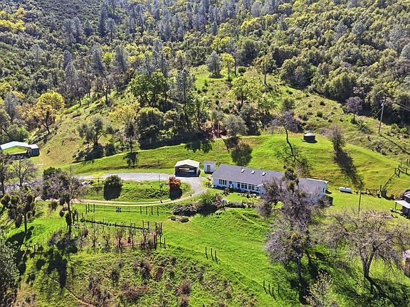 3rd image of 5356 Dogtown Rd