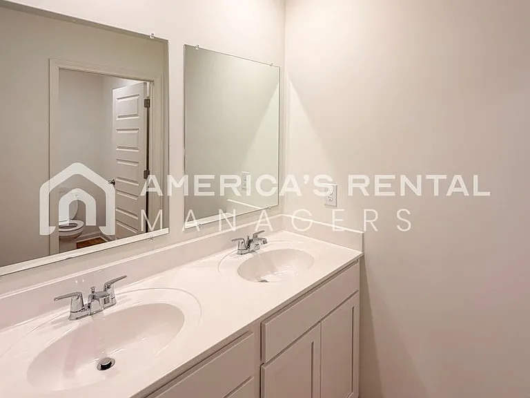 377 Koslin Loop — Photo 41