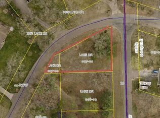 Lake Dr #7 & 17, Allegan, MI 49010
