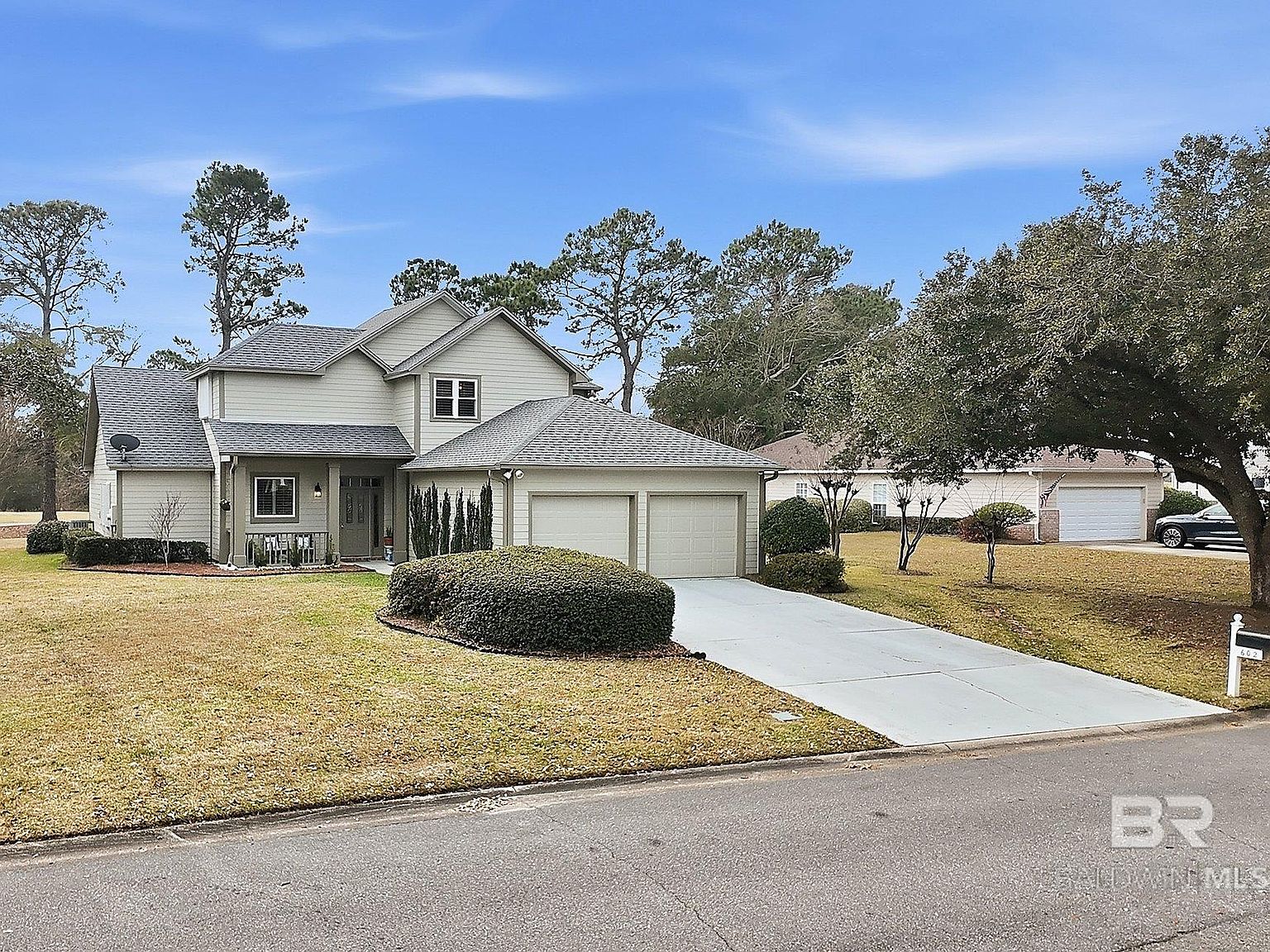 602 Pinehurst Point