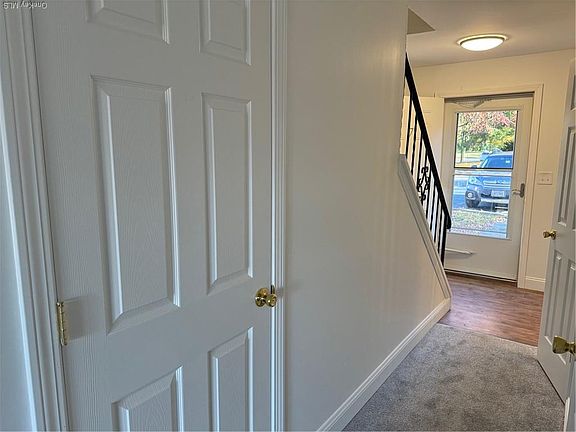 5th image of 7 Patton Dr