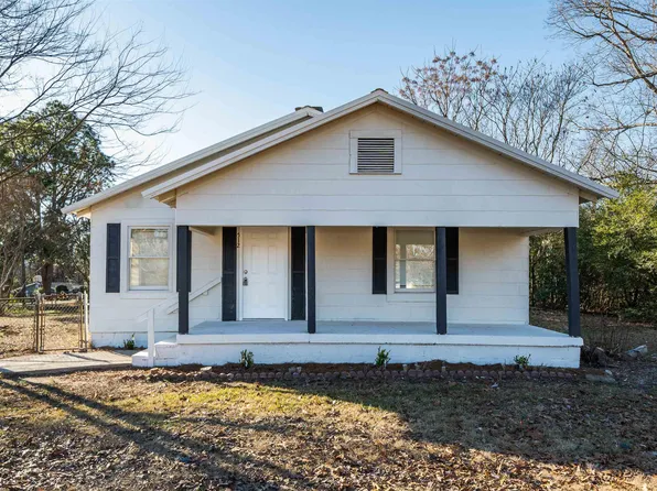 512 10th Ave, Pleasant Grove, AL 35127