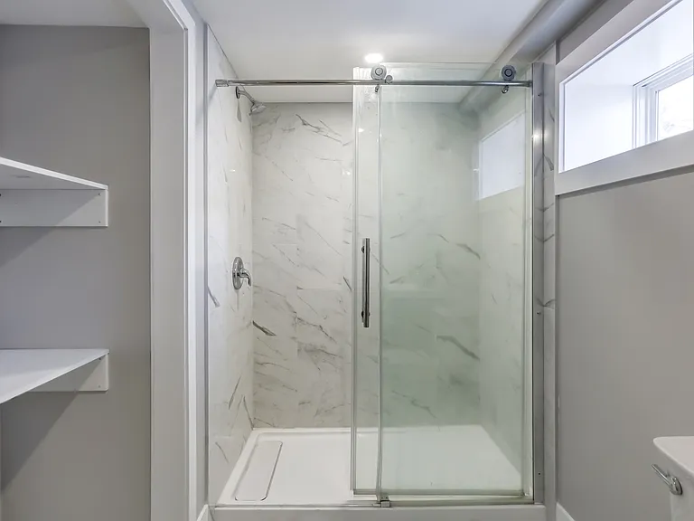 493 Gill St #BASEMENT — Photo 16