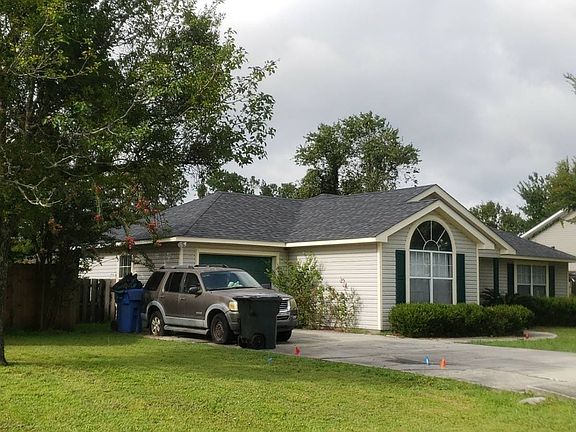 2nd image of 115 Sandalwood Dr