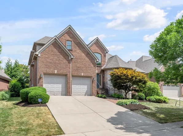 880 Golden Bell Pl, Lexington, KY 40515