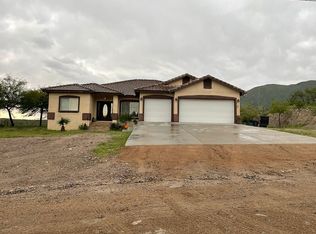 1686 Avenida Calamar, Rio Rico, AZ 85648
