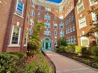 1572 Mass Ave #31, Cambridge, MA 02138