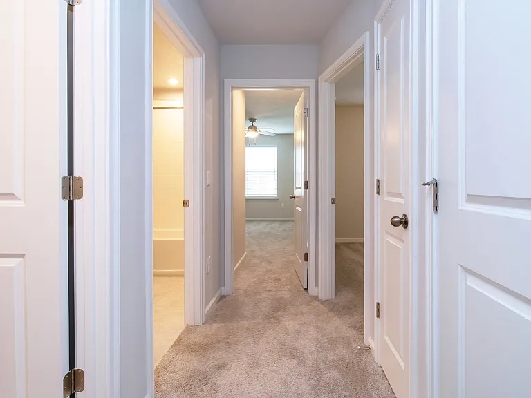 11518 Rolling Green Dr — Photo 37