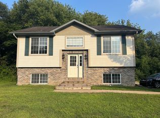 1225 Red Pine Way, Kalamazoo, MI 49006