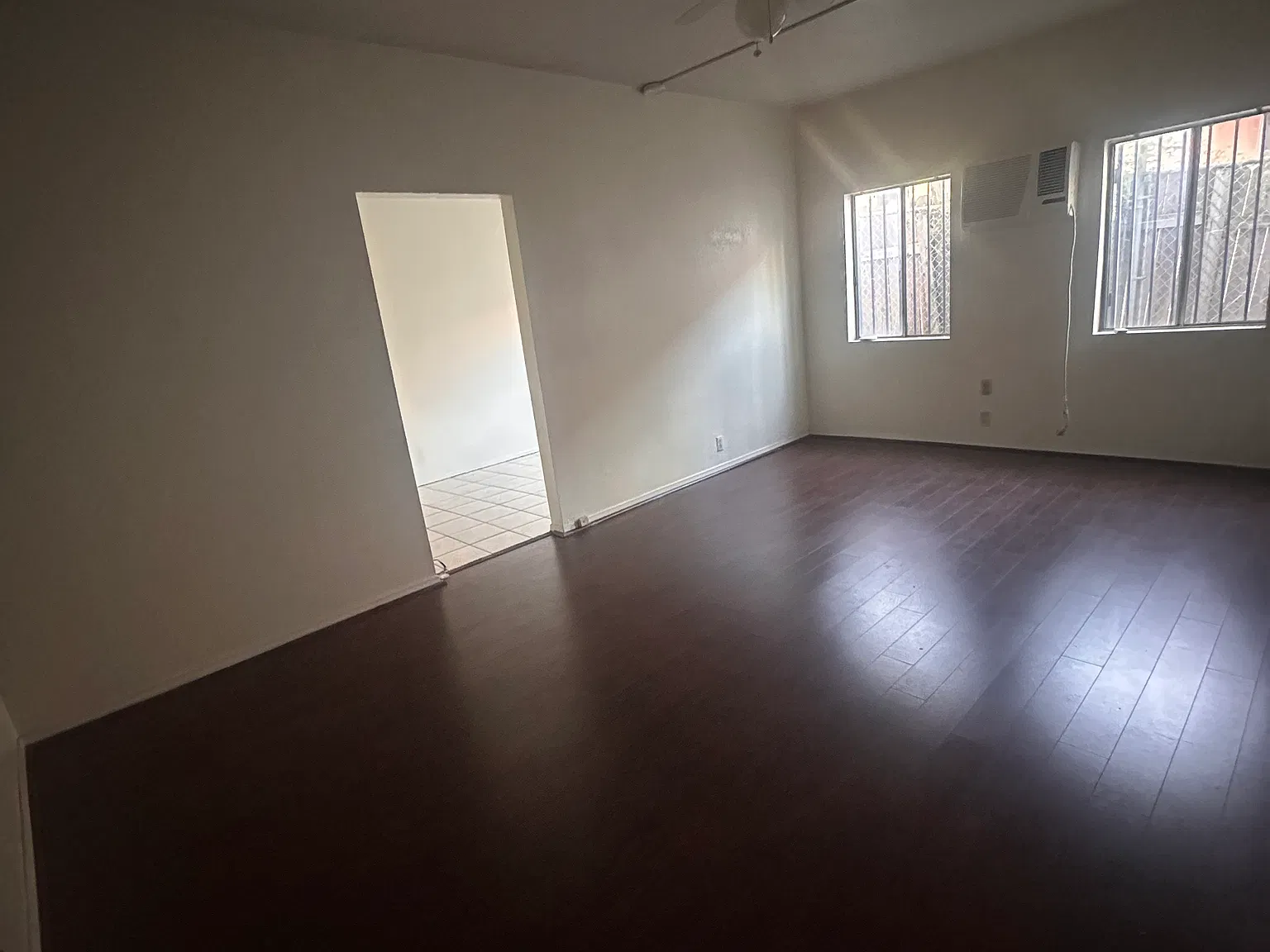 Studio, 450 sqft, $1,600 — Photo 3