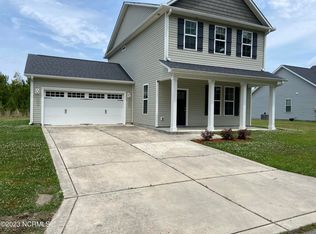 4039 Hunters Trl, Jacksonville, NC 28546