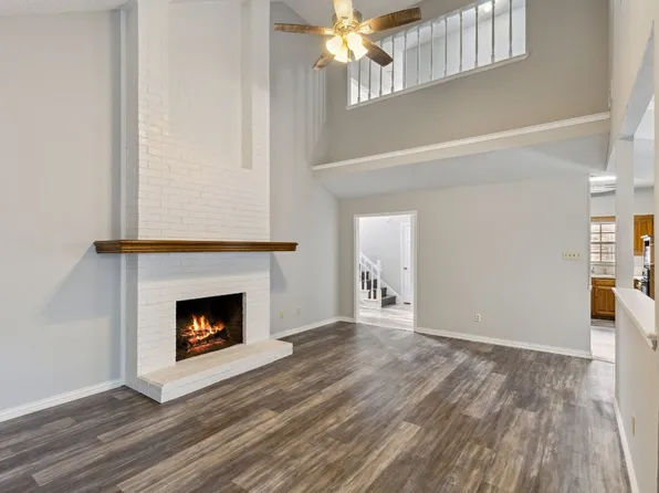 4117 High Crest Dr, Irving, TX 75061