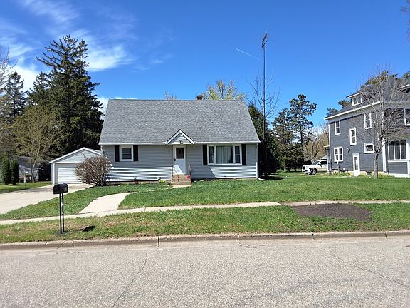 3rd image of 612 S Swift Ave