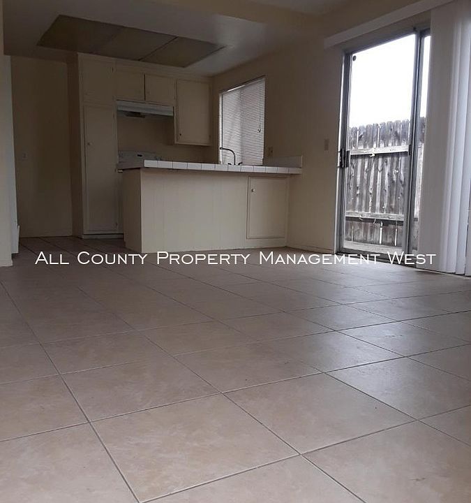 2nd image of 1225 N El Dorado Ave APT B