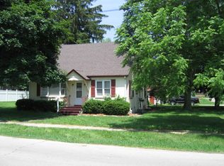 203 W 2nd St, Sandwich, IL 60548