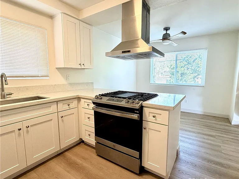 18221 Mandarin Ln #D — Photo 1
