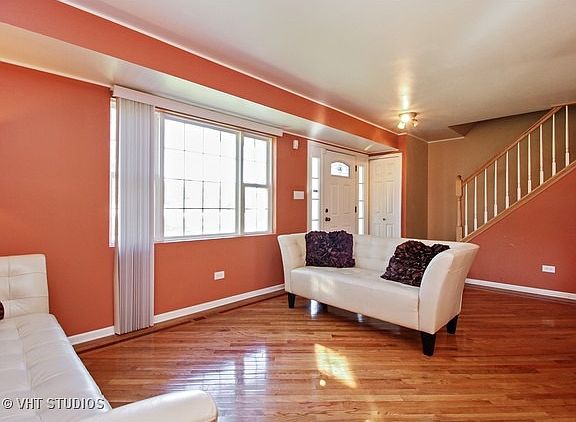 2nd image of 16111 Clifton Park Ave