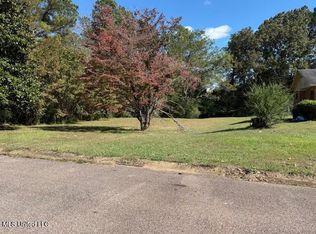 583 Swaney Dr LOT 7-9, Holly Springs, MS 38635