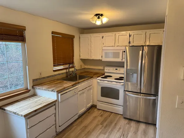 10809 NE 48th Cir #A-d, Vancouver, WA 98682