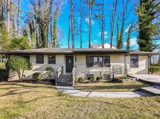 2379 Ridgeway Dr, Atlanta, GA 30360