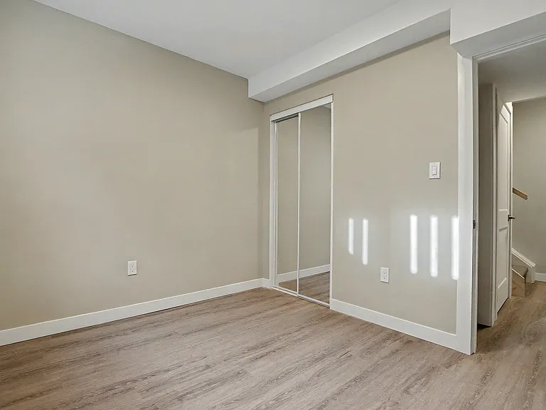 172 Kehl St #1 — Photo 14