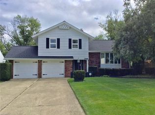 795 Kenbridge Dr, Richmond Heights, OH 44143