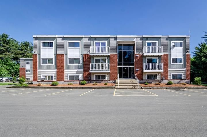 1st image of 33C Constitution Dr