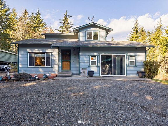 4th image of 2555 Lost Creek Ln NW
