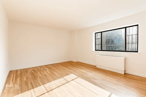 Rented by MNS | media 16