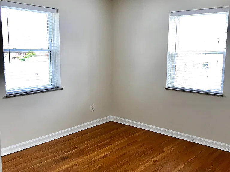 3947 Beech St — Photo 25