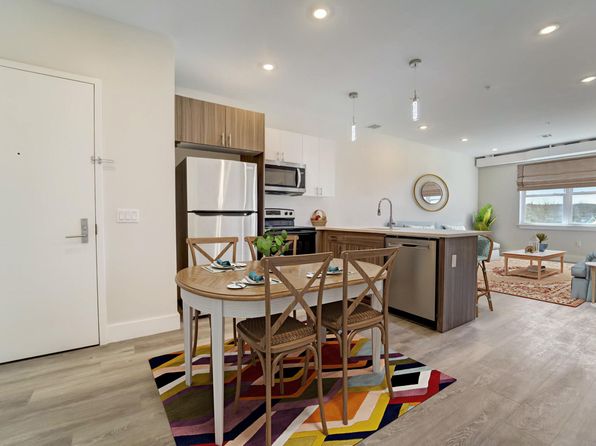2 Flanders Rd #407