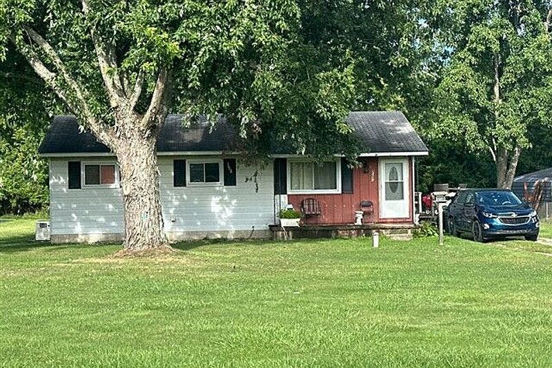 1st image of 9091 N Vassar Rd