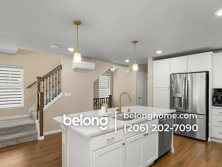 3204 SW Holly St — Photo 8