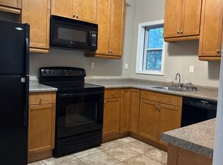 61 Appleton St #62-1, Manchester, NH 03104