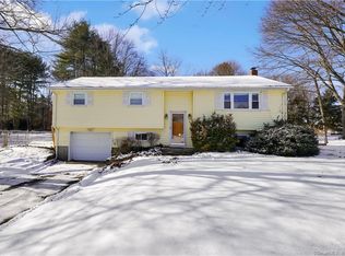 31 Locust St, South Windsor, CT 06074