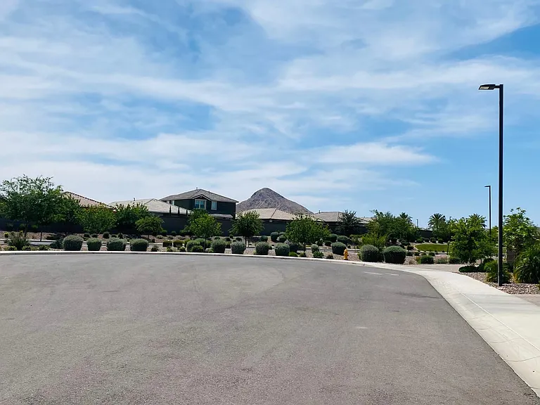 2828 W Patagonia Ct — Photo 18