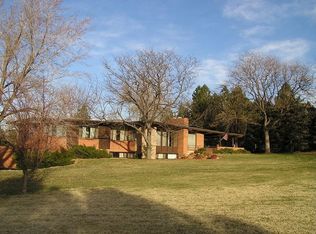 4646 Bow Mar Dr, Bow Mar, CO 80123