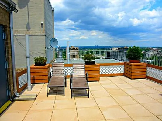 Rented by Anna Pinto Realty | media 18