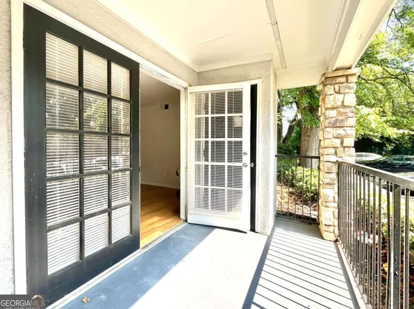 1150 Collier Rd NW #2J, Atlanta, GA 30318