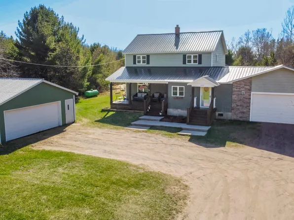 500 N Westwood Dr, Ishpeming, MI 49849