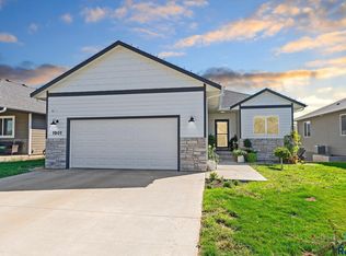 1901 E 71st St N, Sioux Falls, SD 57104