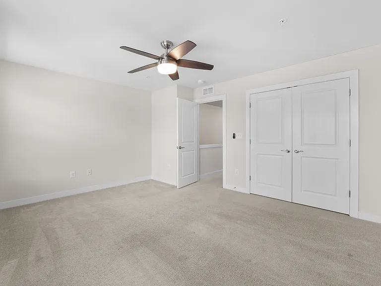 9780 Fields Rd — Photo 31