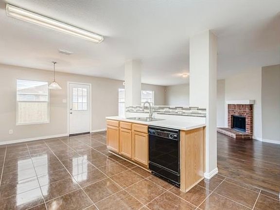 5th image of 4328 Kyleigh Dr