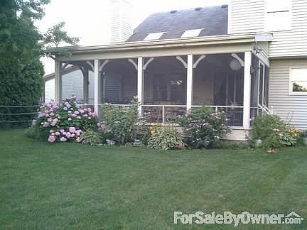 Screened in Back Porch
						:
						300+ aq. ft.
Newly painted